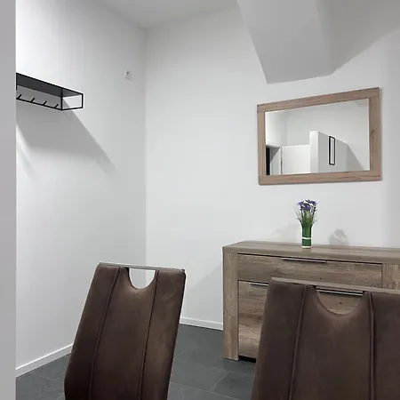 Royal Racing 3 Lägenhet Judenburg